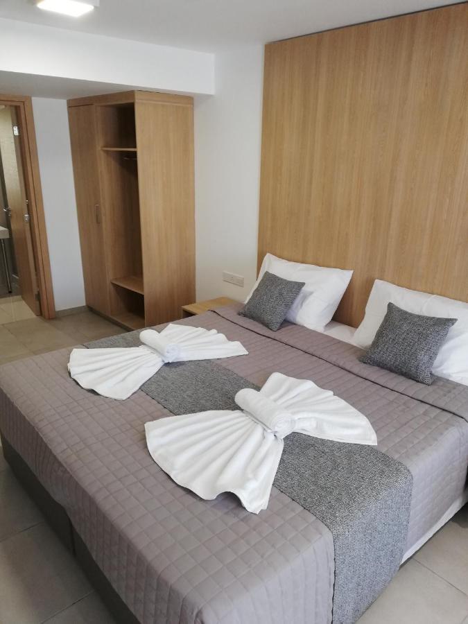 Joy Hotel Apts Ajía Nápa Eksteriør bilde
