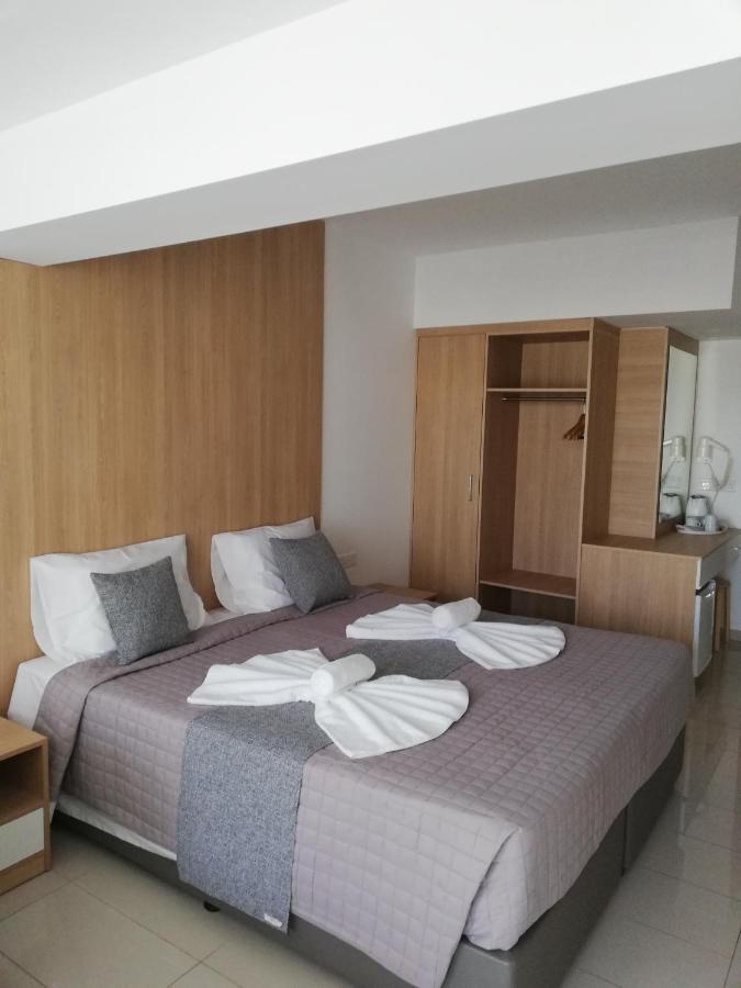 Joy Hotel Apts Ajía Nápa Eksteriør bilde