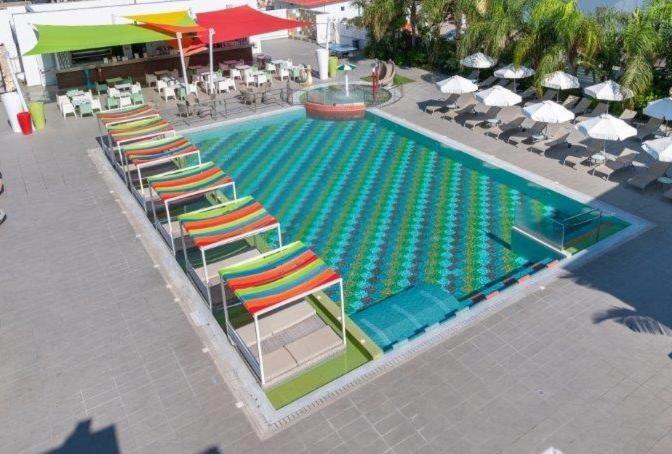 Joy Hotel Apts Ajía Nápa Eksteriør bilde